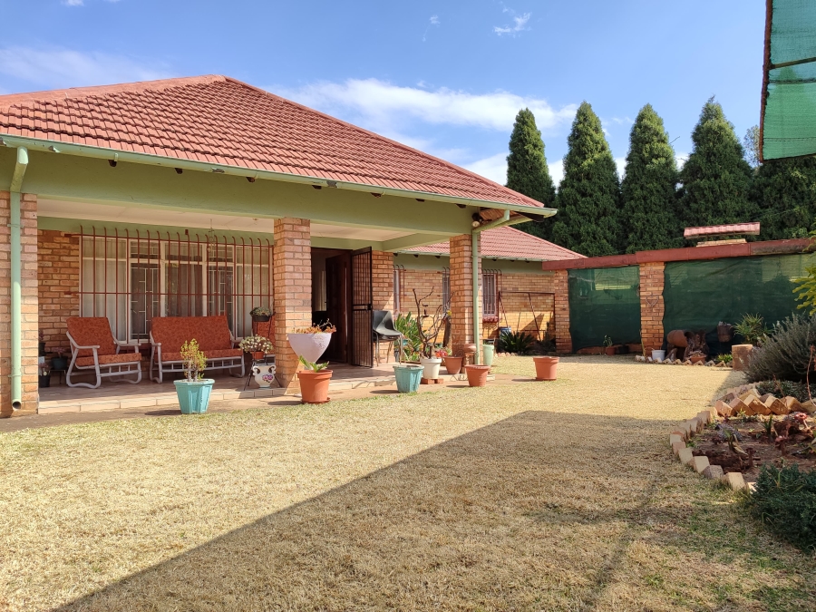 3 Bedroom Property for Sale in Stilfontein Ext 3 North West